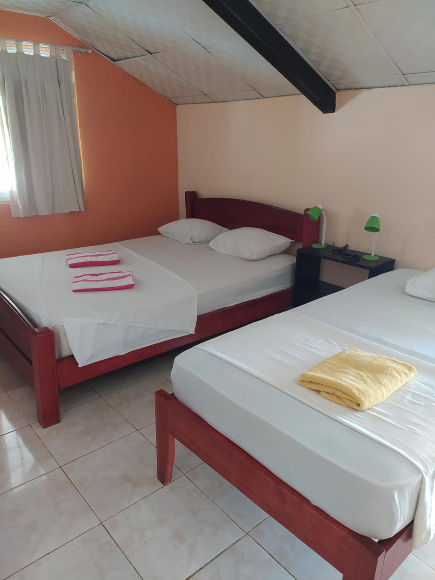 Sun Havens Apartments & Suites Bocas del Toro Exterior photo